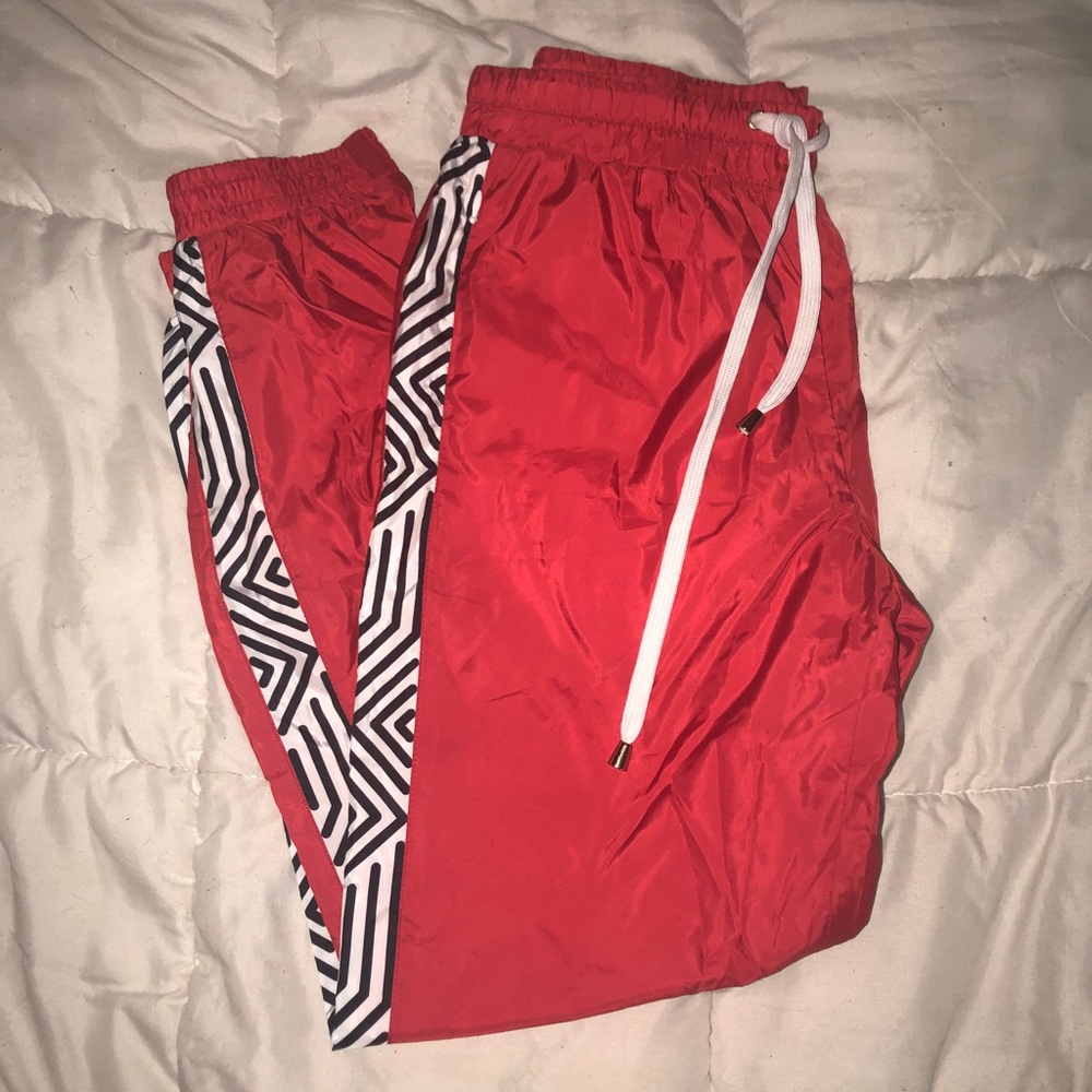 Forever 21 Windbreaker Joggers - Size S (NWOT)
